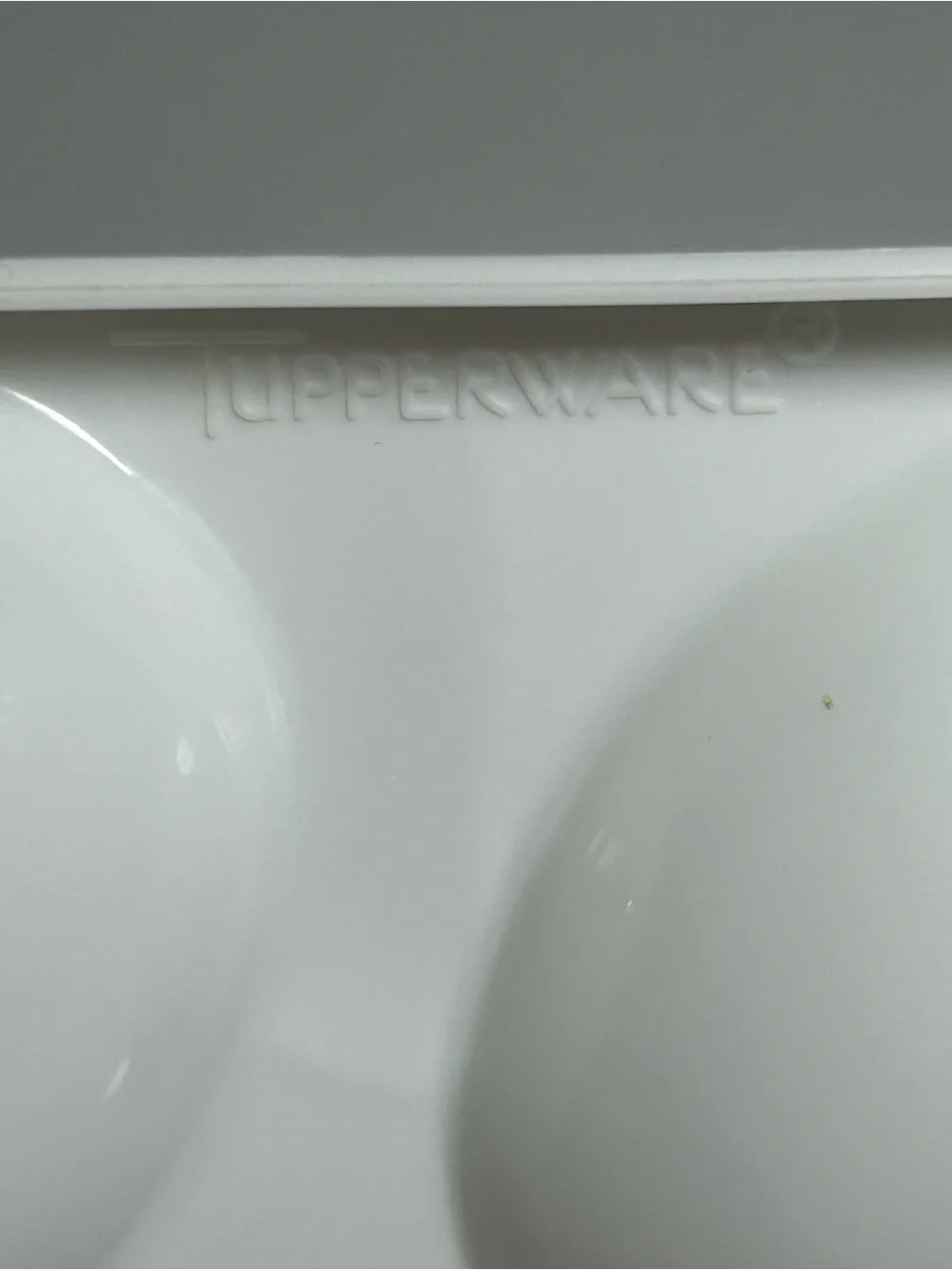 Tupperware 665-6 Deviled Egg Tray Keeper Inserts Holds 8 Eggs Replacement White